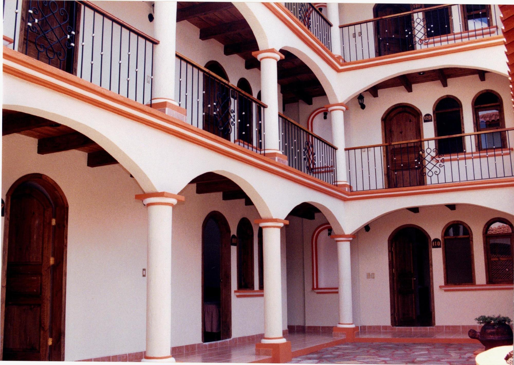 Hotel Villa Real II San Cristóbal de Las Casas Extérieur photo